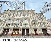 Доходный дом И. Г. Хрящева — В. И. Варгина (фрамент здания). Улица Ильинка, 12. Москва. Россия. Редакционное фото, фотограф Овчинникова Ирина / Фотобанк Лори