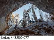 Карстовые пещеры на территории Пинежского заповедника (2021 год). Стоковое фото, фотограф Николай Гернет / Фотобанк Лори