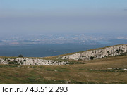 Вид на Симферополь с горы Чатыр-Даг (2019 год). Стоковое фото, фотограф Станислав Автеньев / Фотобанк Лори
