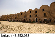 Berber Fortified granary Ksar of Medenine in Tunisia. Стоковое фото, фотограф Яков Филимонов / Фотобанк Лори