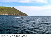 Пролив Ольхонские ворота. Озеро Байкал. Малое море. Стоковое фото, фотограф Александр Тараканов / Фотобанк Лори