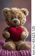 Bear Holding Red Heart on Pink Blanket. Стоковое AI-изображение, AI-художник Юлия Гапеенко / Фотобанк Лори