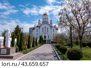 Voronezh, Russia, April 29, 2024: Church of Blessed Xenia of St. Petersburg in the spring. Редакционное фото, фотограф Катерина Белякина / Фотобанк Лори