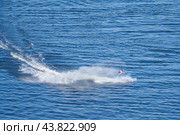 View on a jetski on the blue water. Стоковое фото, фотограф Михаил Строгалев / Фотобанк Лори