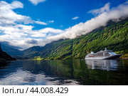 Geiranger fjord, Beautiful Nature Norway (2016 год). Стоковое фото, фотограф Андрей Армягов / Фотобанк Лори