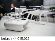 MOSCOW RUSSIA:01 APR 2017 - DJI Quadcopter Drone store opening ceremony in Moscow. Редакционное фото, фотограф Андрей Армягов / Фотобанк Лори