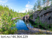 Вулкан Гирвас, Республика Карелия, Россия (2020 год). Стоковое фото, фотограф Господин Никто / Фотобанк Лори