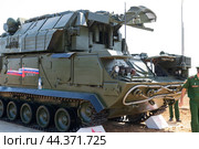 Зенитный ракетный комплекс ТОР-М2 для уничтожения самолётов и беспилотных летательных аппаратов. Средняя Ахтуба, Волгоградская область, Россия. (2021 год). Редакционное фото, фотограф Андрей Цыганков / Фотобанк Лори