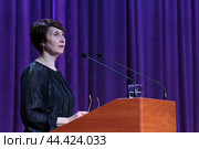 Областное родительское собрание в Реутове, министр образования Московской области М.Б. Захарова (2018 год). Редакционное фото, фотограф Дмитрий Неумоин / Фотобанк Лори