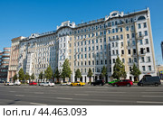 Садовая-Спасская улица, дом 19 , строение 1. Москва. Россия (2024 год). Редакционное фото, фотограф E. O. / Фотобанк Лори