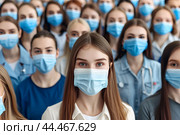 Толпа медицинских работников в масках. Стоковое AI-изображение, AI-художник Максим Коломыченко / Фотобанк Лори
