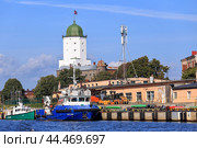 Выборгский замок. Ленинградская область, Россия (2024 год). Редакционное фото, фотограф Роман Рожков / Фотобанк Лори