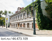 Вспольный переулок, дом 13. Москва (2024 год). Редакционное фото, фотограф E. O. / Фотобанк Лори