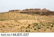 Ruins of ancient Ayaz-Kala Fortress (2022 год). Стоковое фото, фотограф Юлия Белоусова / Фотобанк Лори