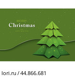 Green Paper Christmas Origami Tree. Стоковая иллюстрация, иллюстратор Roman Dekan / PantherMedia / Фотобанк Лори