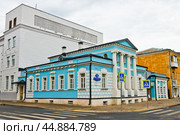 Бульвар Радищева, дом 41. Город Тверь. Россия. Редакционное фото, фотограф E. O. / Фотобанк Лори
