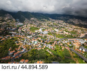 Aerial drone view of Funchal town, Madeira, Portugal (2024 год). Стоковое фото, фотограф Дмитрий Рухленко / Фотобанк Лори