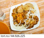 Pickled russula delica with onions. Стоковое фото, фотограф Яков Филимонов / Фотобанк Лори