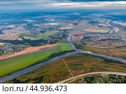 Слияние рек Ока и Угра, вид с высоты (2020 год). Стоковое фото, фотограф Василий Мальцев / Фотобанк Лори