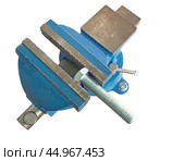 Голубые тиски на белом фоне. Blue vise on a white background. Стоковое фото, фотограф Татьяна Д / Фотобанк Лори
