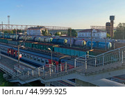 Железнодорожная станция Узуново, Московская область (2023 год). Редакционное фото, фотограф Мария Кылосова / Фотобанк Лори