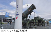 Exoatmospheric hypersonic anti-ballistic missile Arrow 3 against the background of the anti-ballistic missile system MIM-104 Patriot. Редакционное видео, видеограф Sergey Kohl / Фотобанк Лори
