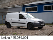 KRASNOYARSK, RUSSIA - September 10, 2024: White Lada Largus. Редакционное фото, фотограф Плотников Дмитрий / Фотобанк Лори