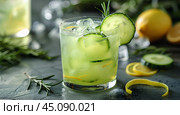 Refreshing Glass of Water With Cucumbers and Lemons. Стоковое AI-изображение, AI-художник Юлия Гапеенко / Фотобанк Лори
