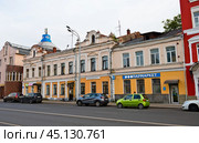 Новоторжская улица, дом 4. Тверь. Россия. Редакционное фото, фотограф E. O. / Фотобанк Лори