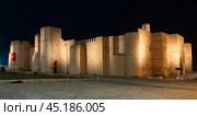 Ribat in Monastir in night illumination, Tunisia. Islamic defensive structure. It is oldest ribat built by Arab conquerors during Muslim conquest of Maghreb. Стоковое фото, фотограф Яков Филимонов / Фотобанк Лори