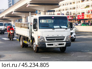 Mitsubishi Fuso Canter (2024 год). Редакционное фото, фотограф Art Konovalov / Фотобанк Лори