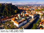Aerial view of Ljubljana overlooking castle. Стоковое фото, фотограф Яков Филимонов / Фотобанк Лори