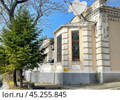 Владивосток, историческое здание по адресу: улица Фонтанная, дом 49, 1890 года постройки. Особняк городского головы И.И. Маковского. Редакционное фото, фотограф Овчинникова Ирина / Фотобанк Лори