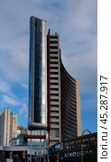 Город Екатеринбург. Гостиница "Hyatt Regency Ekaterinburg" (2024 год). Редакционное фото, фотограф Pukhov K / Фотобанк Лори