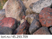 Mountain alluvium. Accumulation of rough fragments of various volcanic rocks. Natural background. Стоковое фото, фотограф Роман Дзюбало / Фотобанк Лори