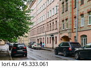 Город Санкт-Петербург, улица Яблочкова (2023 год). Редакционное фото, фотограф Александр Тараканов / Фотобанк Лори