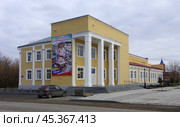 Ирбитская детско-юношеская спортивная школа. Свердловская область, город Ирбит, улица Ленина, дом 12. Редакционное фото, фотограф Алексей Иванов / Фотобанк Лори