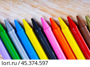 Multicolored wax chalks. Стоковое фото, фотограф Яков Филимонов / Фотобанк Лори