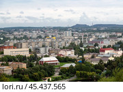 Нижний Тагил.  Вид на город с вершины Лисьей горы (2024 год). Редакционное фото, фотограф Pukhov K / Фотобанк Лори