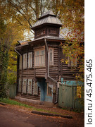 Старинный дом. Стоковое фото, фотограф Анна Каменева / Фотобанк Лори