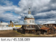Рождественская церковь в Юрьевце, Церковь Рождества в Юрьевце, Юрьевецкая Рождественская церковь, Историческая церковь в Юрьевце, Архитектура Рождественской церкви в Юрьевце. Стоковое фото, фотограф Сергей Расторгуев / Фотобанк Лори