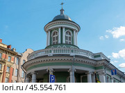 Немецкая лютеранская церковь св. Анны - Кинотеатр "Спартак". Санкт-Петербург (2023 год). Стоковое фото, фотограф Александр Щепин / Фотобанк Лори