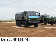 Военный учебный грузовик КАМАЗ - 5350, автомобильная школа, обучение. Средняя Ахтуба, Волгоградская область, Россия. (2022 год). Редакционное фото, фотограф Андрей Цыганков / Фотобанк Лори