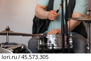 Drummer plays a snare drum and cymbals, closeup photo. Стоковое фото, фотограф EugeneSergeev / Фотобанк Лори