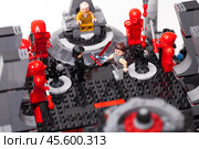 RUSSIAN, SAMARA - February 8, 2019. LEGO STAR WARS. Minifigures Star Wars Characters - Episode 8: The Last Jedi. Kylo Ren, Rey, Phasma, Snoke. Редакционное фото, фотограф Андрей Аркуша / Фотобанк Лори