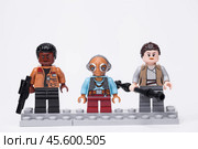 RUSSIA, May 16, 2018. Constructor Lego Star Wars. Various mini-figures from different episodes of the saga. Редакционное фото, фотограф Андрей Аркуша / Фотобанк Лори