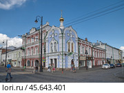 Часовня Югской Дорофеевой пустыни на углу Крестовой и Стоялой улиц. Рыбинск, Ярославская область, Россия (2024 год). Редакционное фото, фотограф Елена Коромыслова / Фотобанк Лори