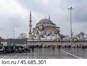 Мечеть Нуруосмание, город Стамбул, Турция (2020 год). Редакционное фото, фотограф Господин Никто / Фотобанк Лори