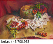 Still life with rowan. Oil painting on canvas by artist Inna Prityazhnyuk. Стоковая иллюстрация, иллюстратор Сергей Пристяжнюк (Serg Zastavkin) / Фотобанк Лори