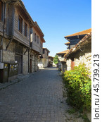 Nesebar, Bulgaria. August 01, 2024.On the streets of Old Nessebar. Редакционное фото, фотограф Мария Фетисова / Фотобанк Лори